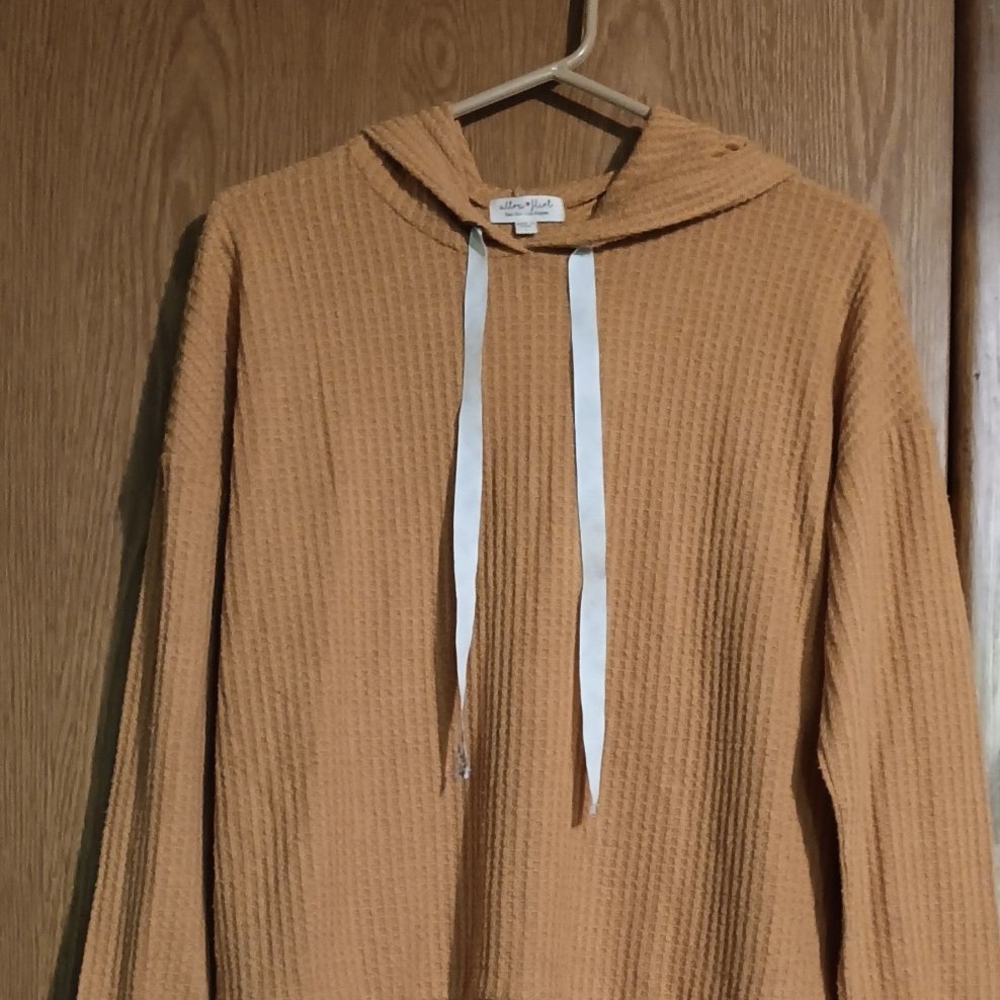 Ultra Flirt Women's Camel Waffle Knit Sweater